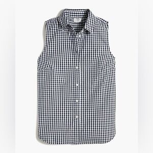 Gingham button-up shirt in signature fit.